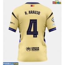 Barcelona Ronald Araujo #4 Auswärtstrikot 2025-26 Kurzarm